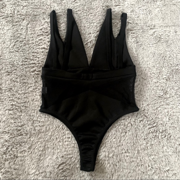 {NWT} NASTY GAL Midnight City Plunging Bodysuit - Picture 6 of 11